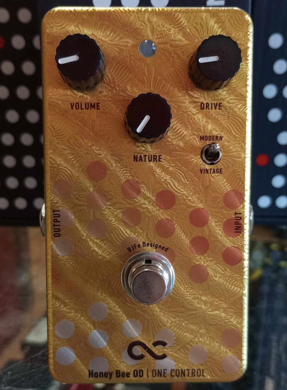 One Control Japan Honey Bee Overdrive