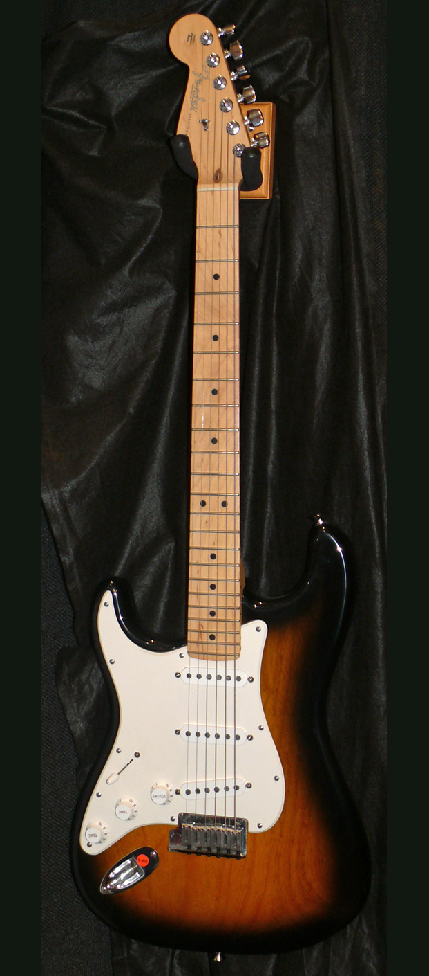 ~SOLD~Fender USA LEFTY 50th Anniversary American Stratocaster 20