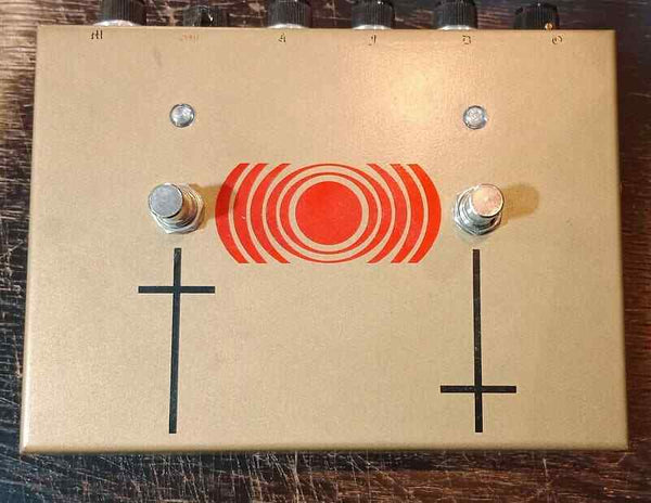 Rare Earthquaker Devices V1 Life Pedal-Gold Sun (((O))) Signature Fuzz Pedal