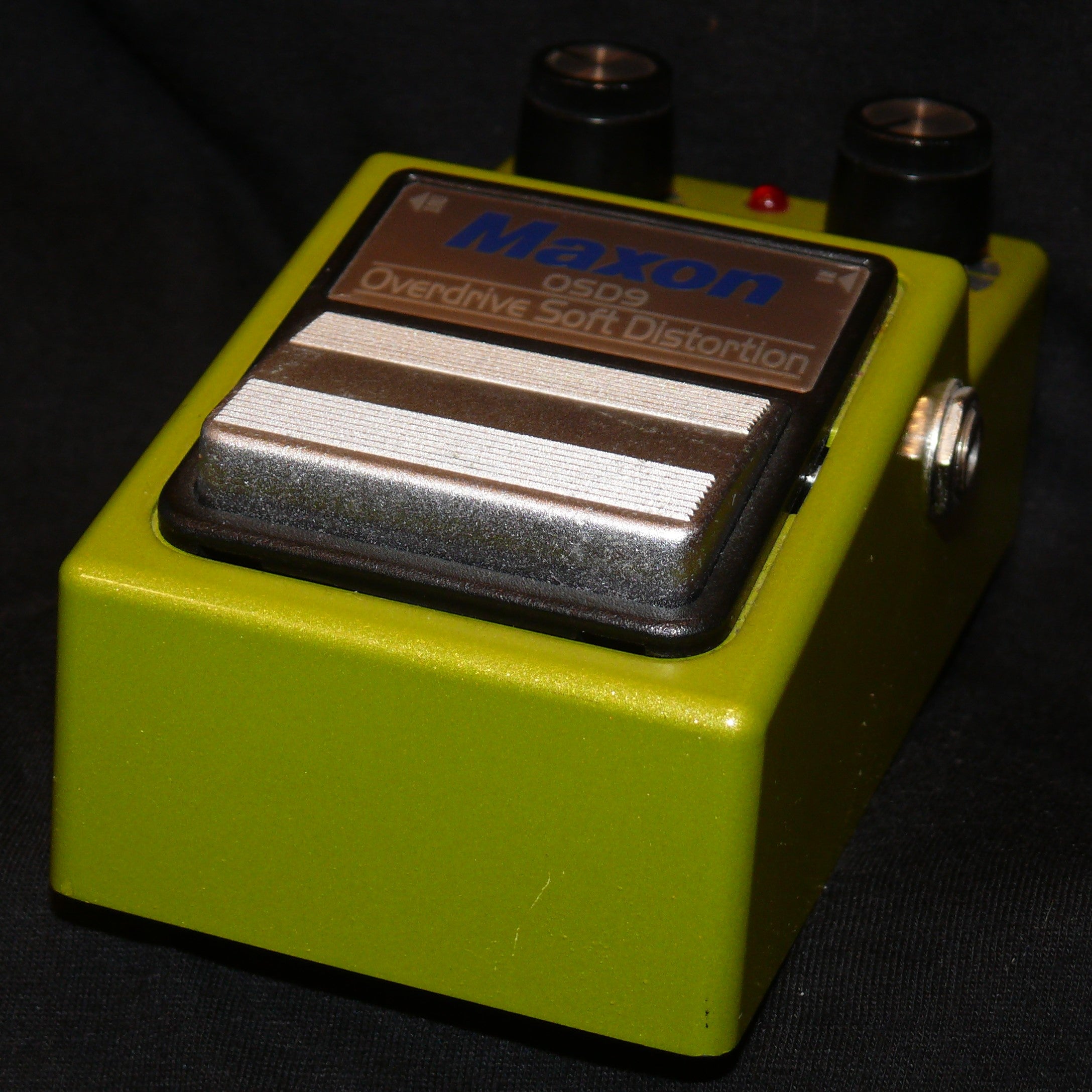 Maxon OSD9 Overdrive Soft Distortion-box & operating manual-Japan Made