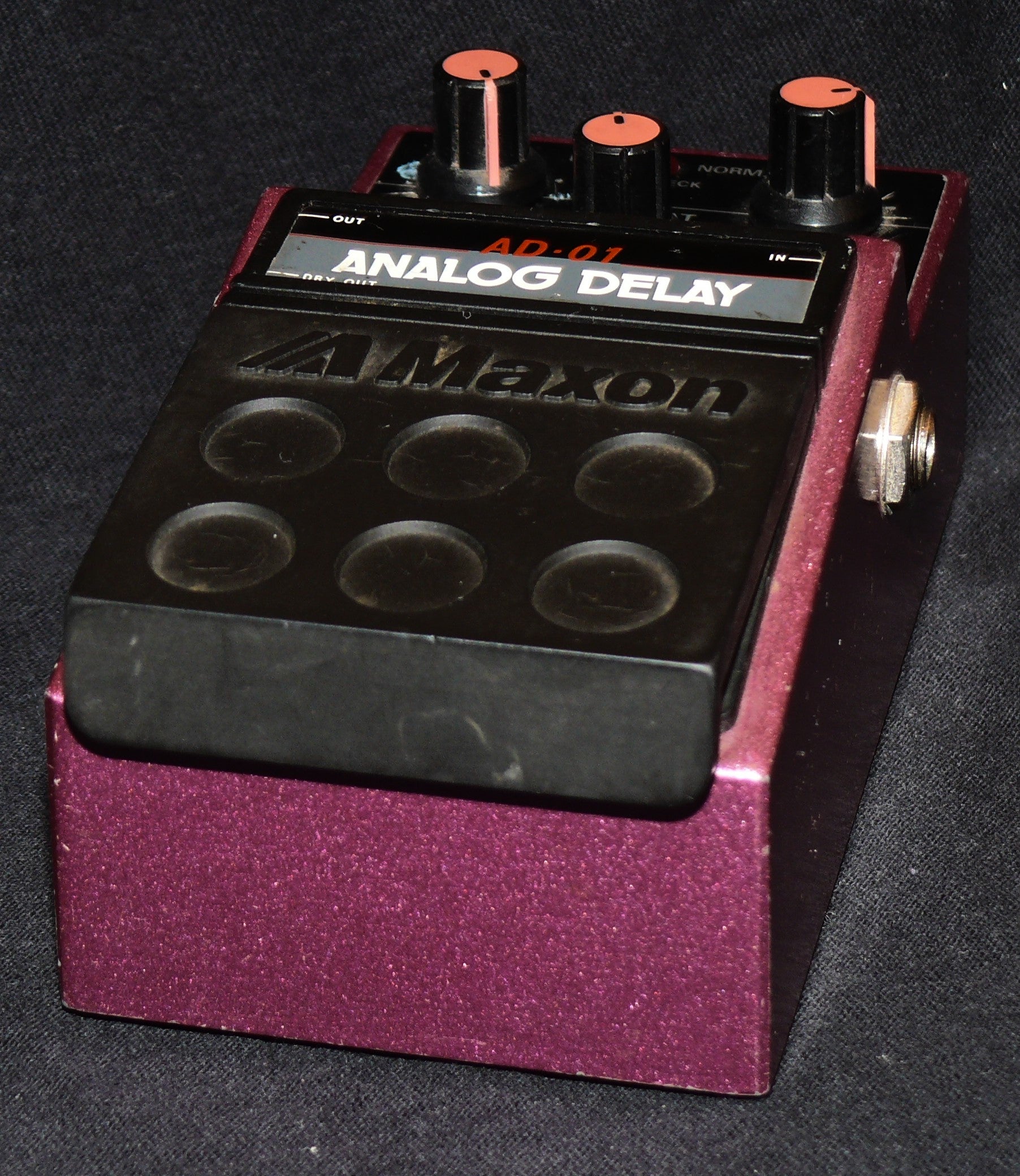 Maxon Japan AD 01 ANALOG DELAY .1980s all analog echo pedal