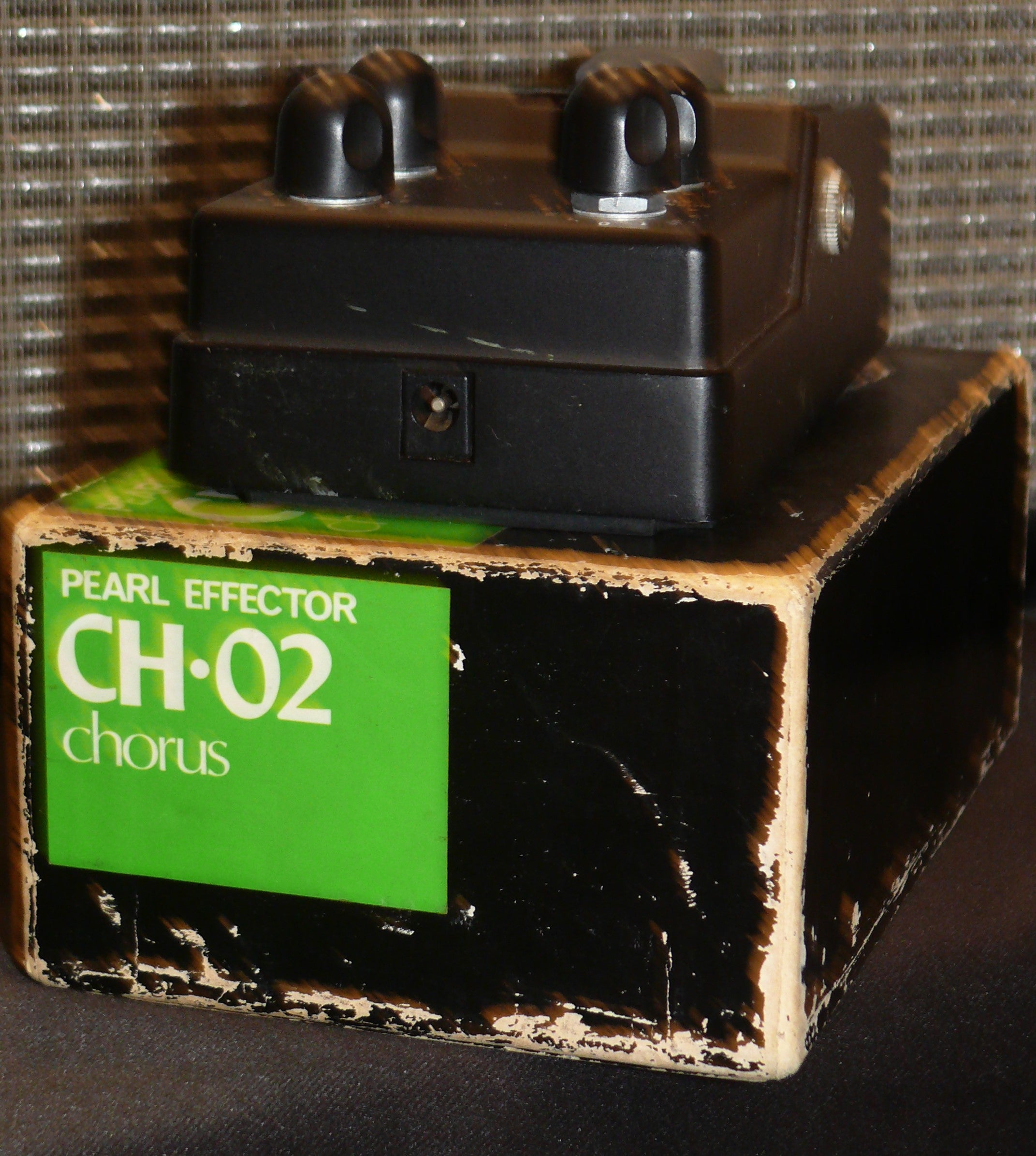 Pearl Japan CH-02 Chorus w originl box.All analog,MIJ 80s effect pedal